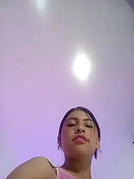 Fox Roxxan online show from 11/23/25, 05:06