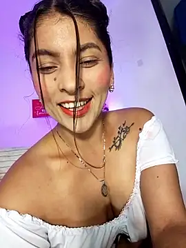 Fox Roxxan online show from 05/28/26, 02:19