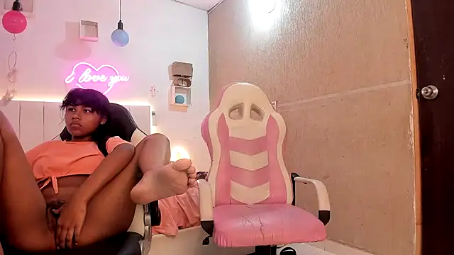 Andre lezcano online show from 10/19/25, 08:00