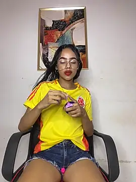 violeta 18x online show from 11/15/25, 08:02