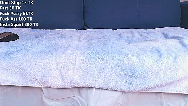 couplelove543 online show from 09/19/25, 03:16