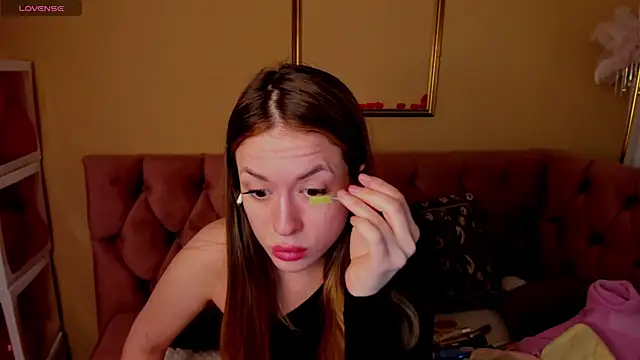 StacyWells online show from 02/25/26, 01:28