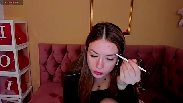 StacyWells online show from 03/03/26, 01:23