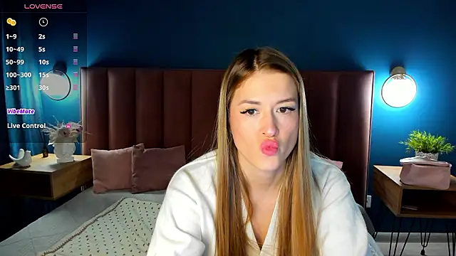 StacyWells online show from 02/17/26, 01:36