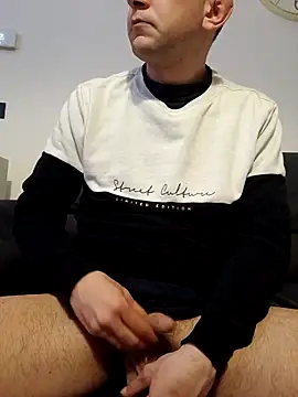 Alessio1987 online show from 02/23/26, 08:42