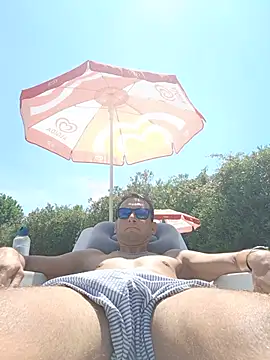 Snapshot of Alessio1987 chatting on 07/07/26, 12:20 Alessio1987 online show from 07/07/26, 12:20