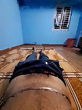 Tamilpayan00 online show from 02/11/26, 04:29