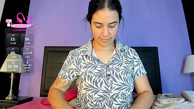 GreciaFox1 online show from 05/13/26, 04:03