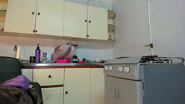 GreciaFox1 online show from 03/31/26, 12:29