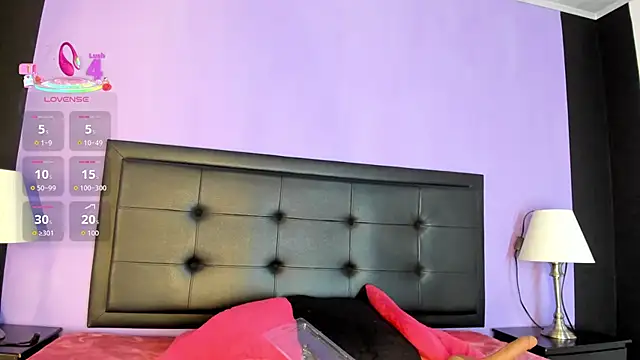 GreciaFox1 online show from 04/30/26, 12:23