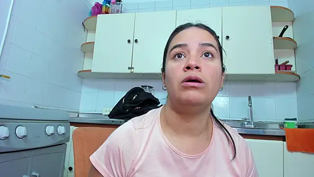 Snapshot of GreciaFox1 chatting on 10/28/25, 11:20 GreciaFox1 online show from 10/28/25, 11:20