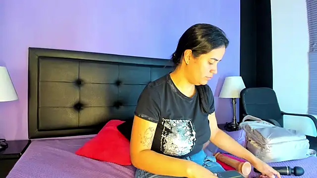 GreciaFox1 online show from 04/27/26, 12:47