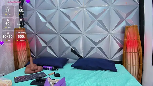 GreciaFox1 online show from 01/09/26, 12:01