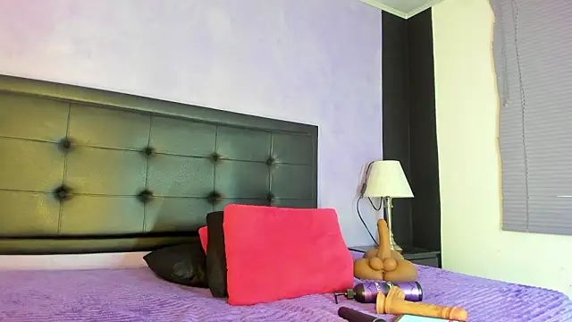 GreciaFox1 online show from 03/13/26, 12:10