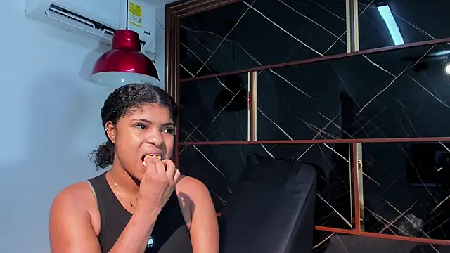 HannyThompson online show from 04/21/26, 12:45