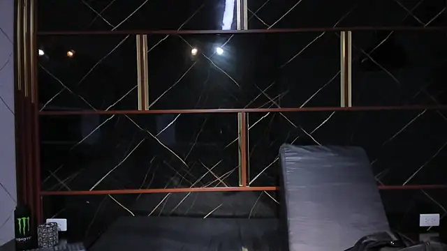 HannyThompson online show from 11/16/25, 12:32