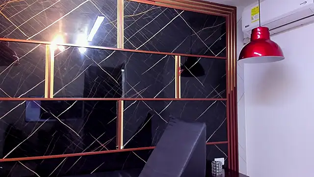 HannyThompson online show from 10/11/25, 12:17