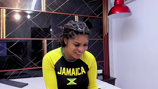 HannyThompson online show from 09/27/25, 12:22