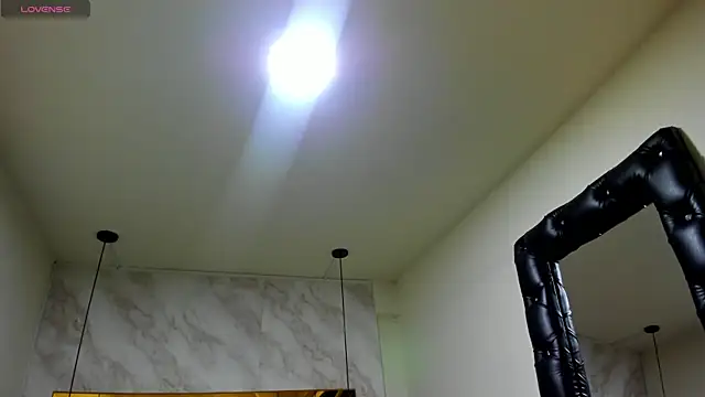 Luciifeer  online show from 01/10/26, 06:03