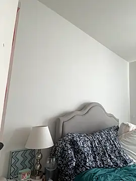 honeycombhalo online show from 04/17/26, 08:55