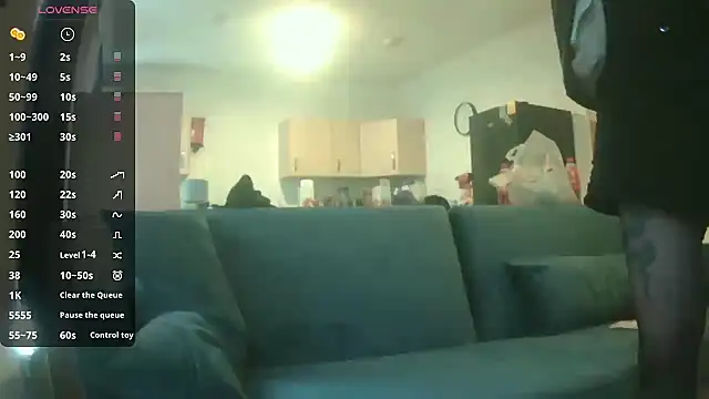 avamaxwell online show from 04/16/26, 03:13