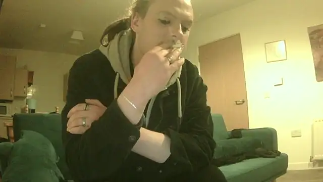 avamaxwell online show from 04/08/26, 08:10