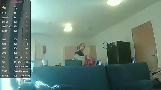 avamaxwell online show from 04/10/26, 02:13