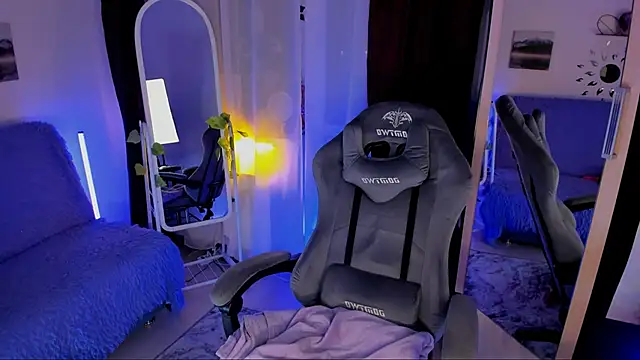 MissClairDeLune online show from 01/24/25, 05:11