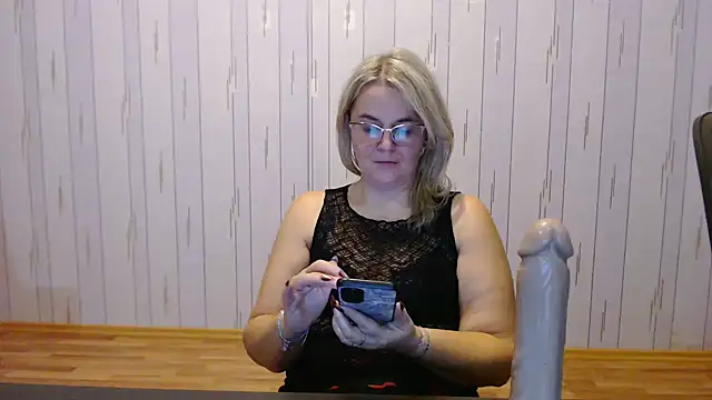 EleanoraDream online show from 11/11/25, 06:25