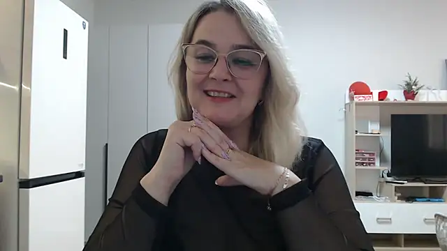 EleanoraDream online show from 04/12/26, 01:03