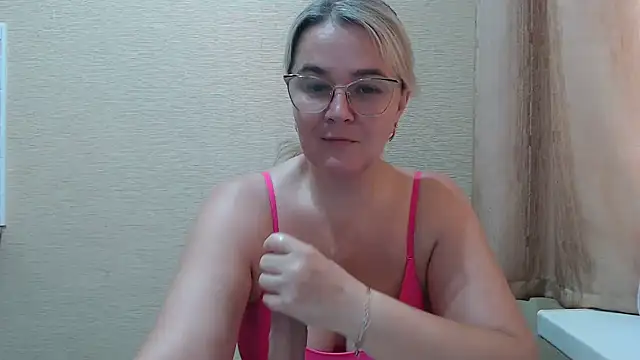 EleanoraDream online show from 07/08/26, 07:42
