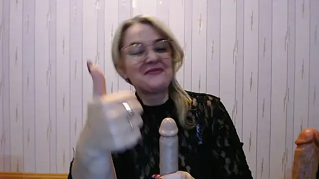 EleanoraDream online show from 01/14/26, 08:12