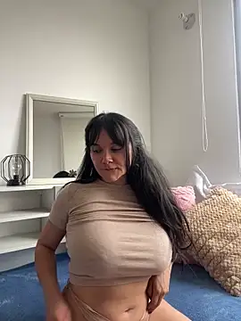 Nova Gabriela online show from 04/07/26, 03:14