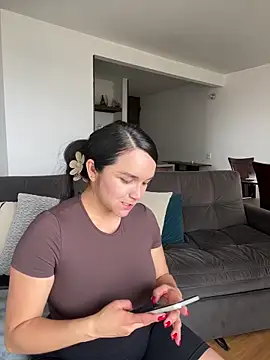 Nova Gabriela online show from 10/20/25, 03:01