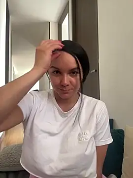 Nova Gabriela online show from 11/07/25, 03:27