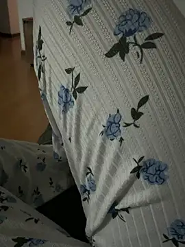 Nova Gabriela online show from 04/05/26, 12:28