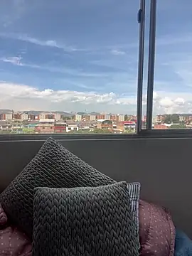 Nova Gabriela online show from 09/22/25, 02:45