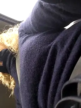 clarabell4 online show from 12/02/25, 07:54