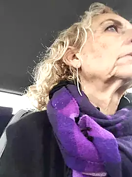 clarabell4 online show from 03/12/26, 07:45