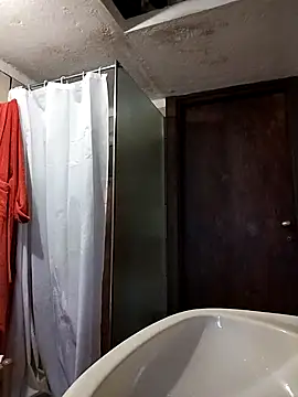 clarabell4 online show from 10/31/25, 06:32