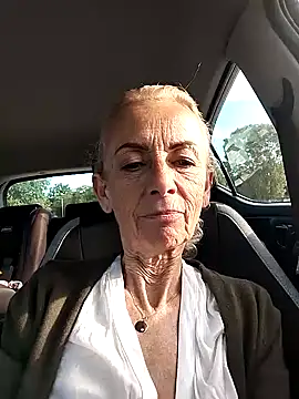 clarabell4 online show from 05/14/26, 04:26