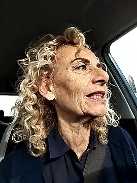 clarabell4 online show from 03/06/26, 07:58