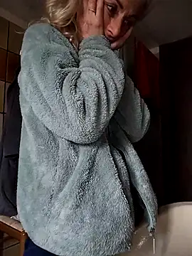 clarabell4 online show from 03/26/26, 06:33