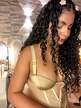 Yassy vazquez online show from 10/19/25, 07:38