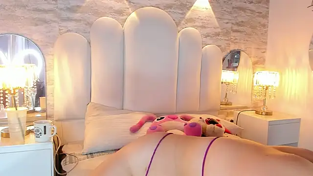 Snapshot of Yassy_vazquez chatting on 02/04/26, 07:42 Yassy vazquez online show from 02/04/26, 07:42