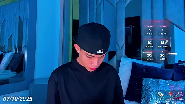 Sebax Young online show from 10/07/25, 08:10