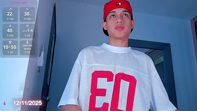 Sebax Young online show from 11/12/25, 08:34