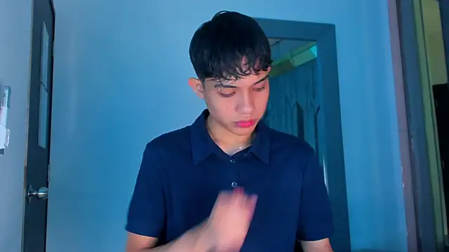 Sebax Young online show from 11/28/25, 08:42