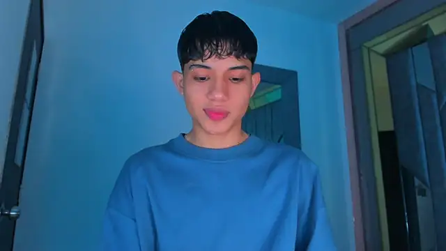 Sebax Young online show from 12/05/25, 08:28