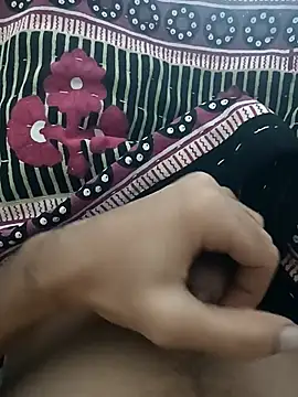 Aloneboy77 online show from 11/11/25, 05:30